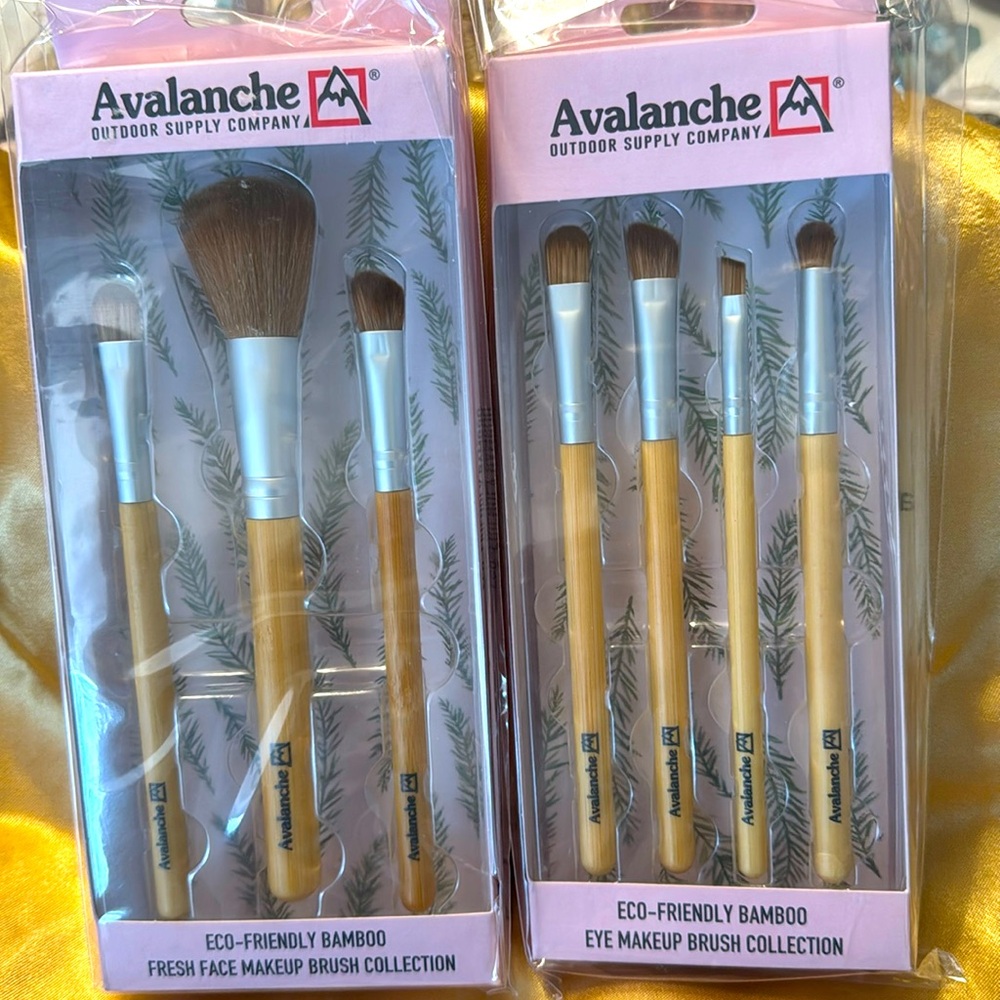 NIB Avalanche Bamboo Eco Friendly Make Up Brush Set of 7